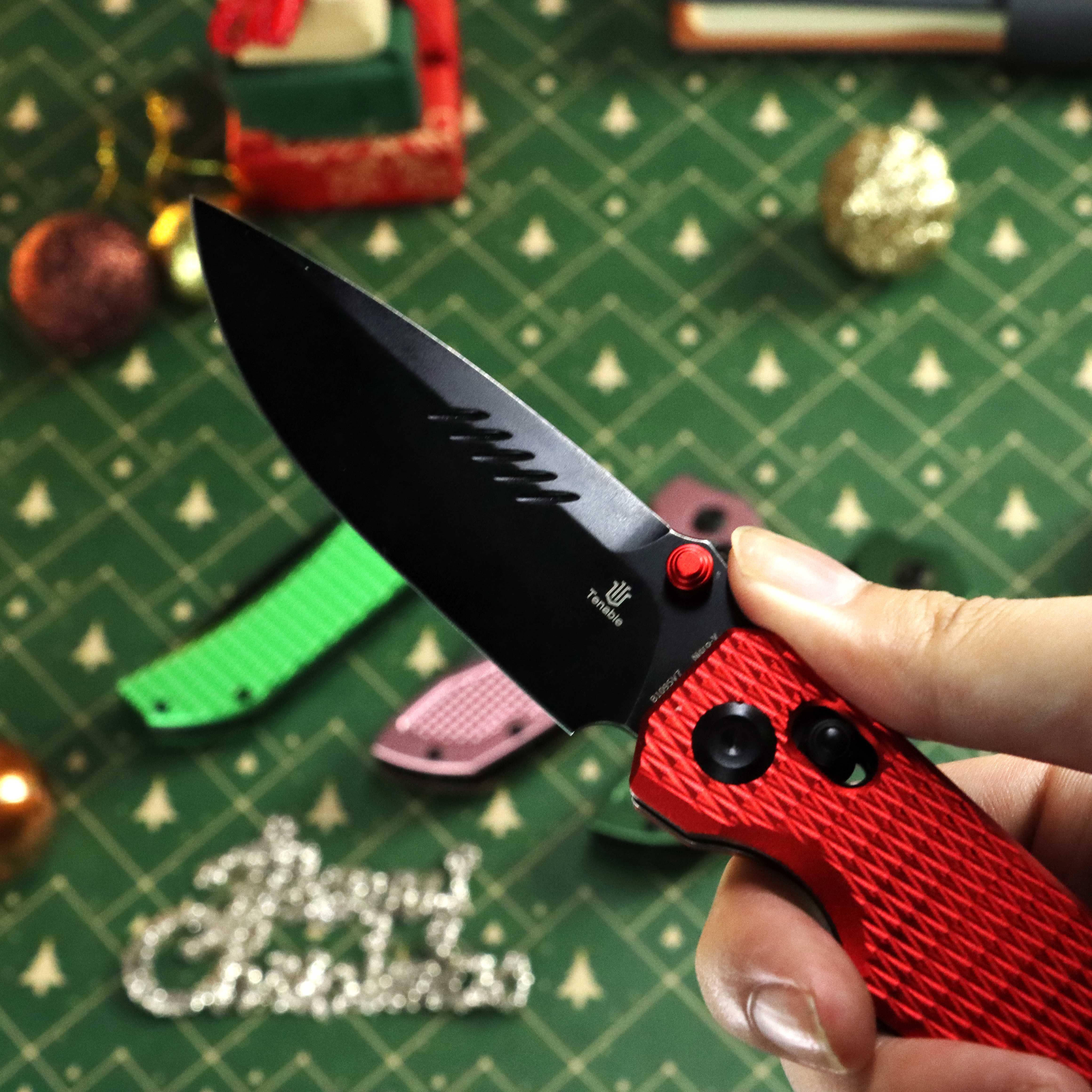 Christmas | Tenable Eaglestrike - Cross Bar Lock - 3.73'' Black Stonewashed Nitro V Blade - Red Anodized Aluminum with Diamond Texture Handle - James Lowe Design-B1095V7 - Image 11