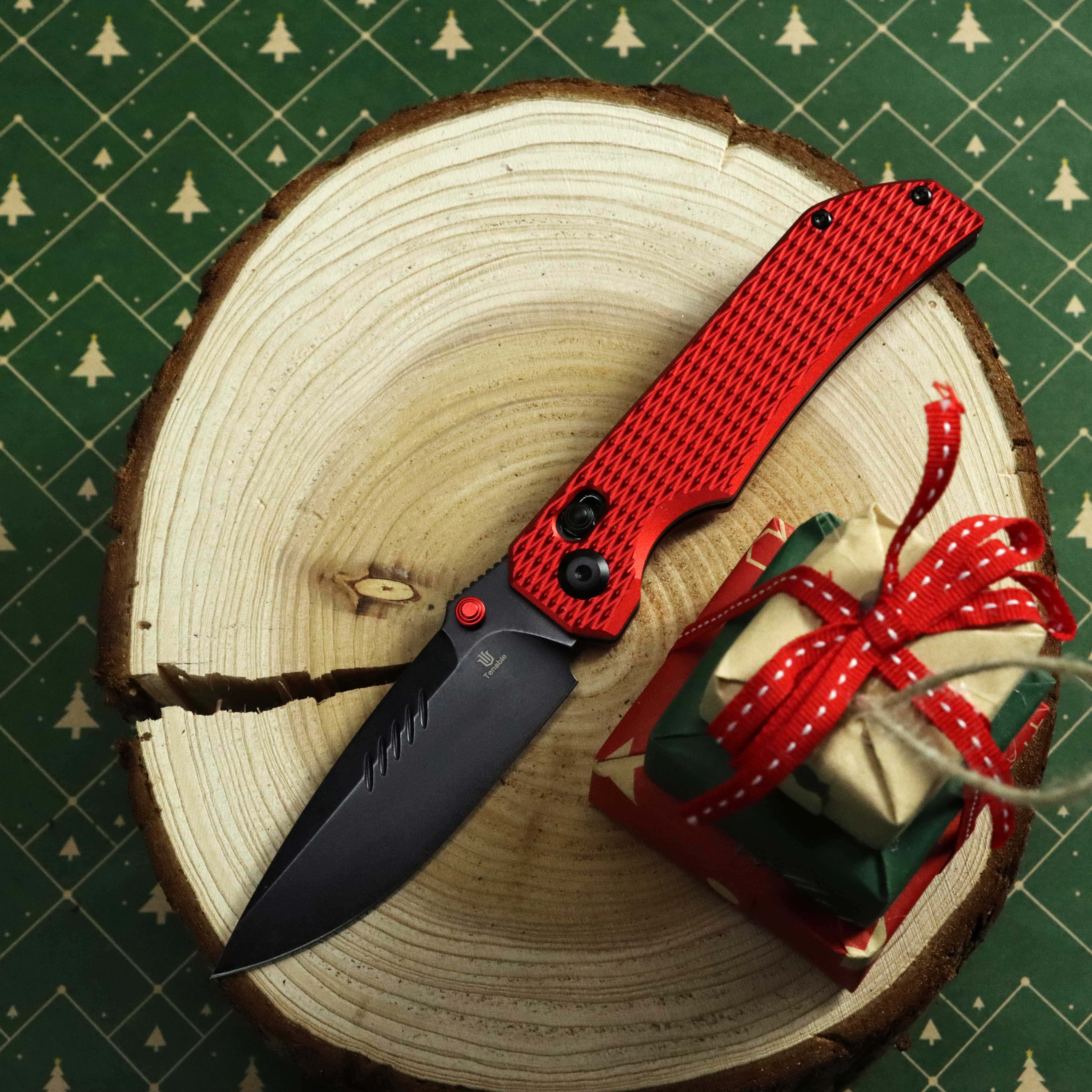 Christmas | Tenable Eaglestrike - Cross Bar Lock - 3.73'' Black Stonewashed Nitro V Blade - Red Anodized Aluminum with Diamond Texture Handle - James Lowe Design-B1095V7 - Image 12